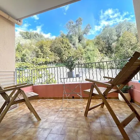 Apartment Cosy A 400m De La - Lumineux Et Comfortable Menton