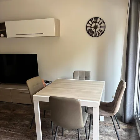 Cosy A 400m De La - Lumineux Et Comfortable Menton