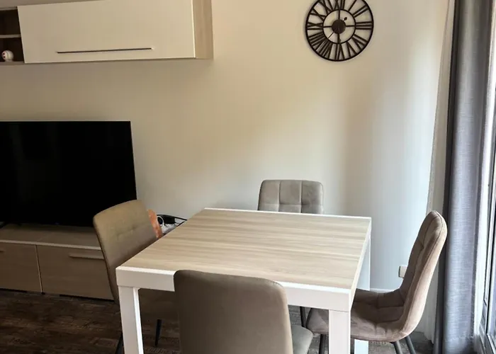 Cosy A 400m De La - Lumineux Et Comfortable Menton