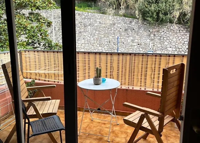 Cosy A 400m De La - Lumineux Et Comfortable * Menton